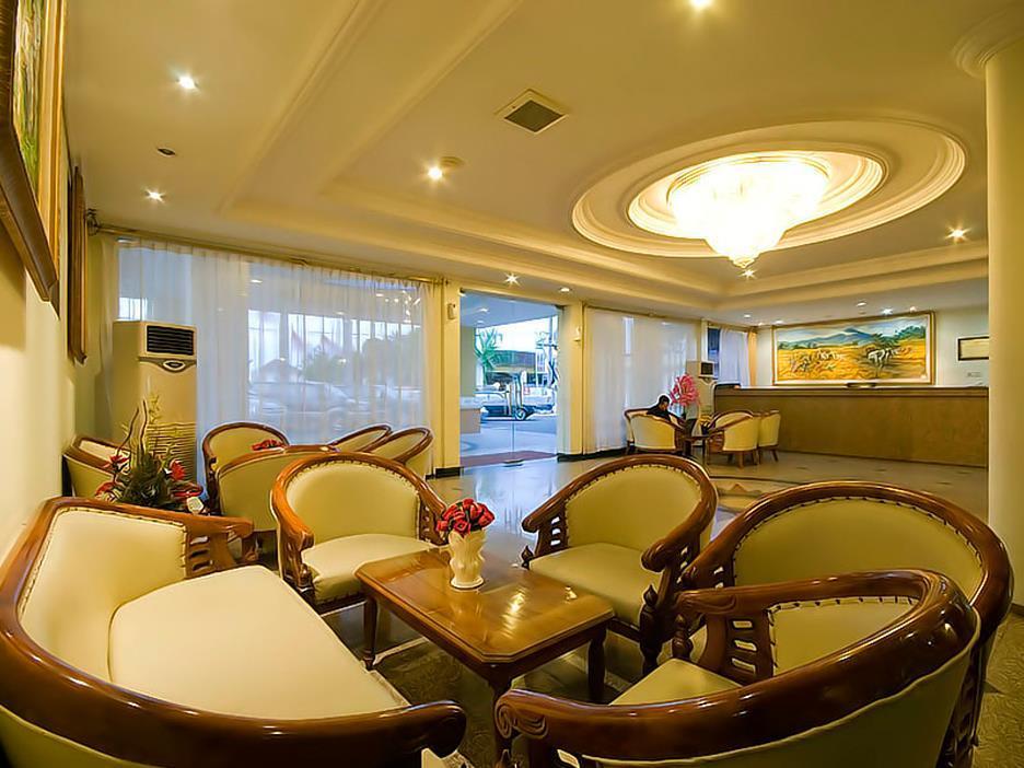 Hotel Sinar 2 Sedati Ngoại thất bức ảnh