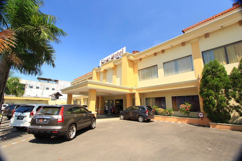 Hotel Sinar 2 Sedati Ngoại thất bức ảnh