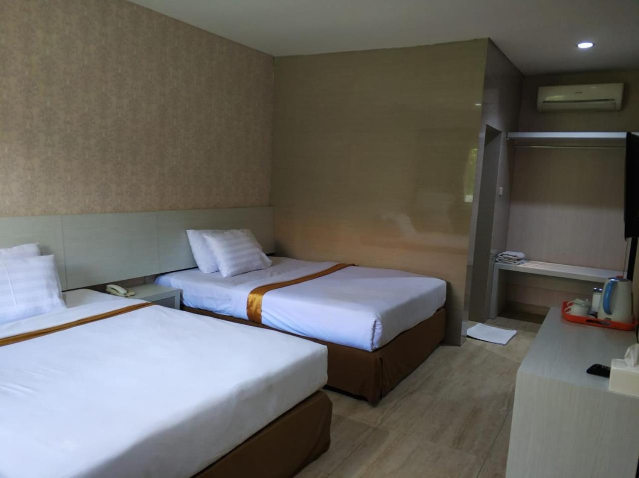 Hotel Sinar 2 Sedati Ngoại thất bức ảnh